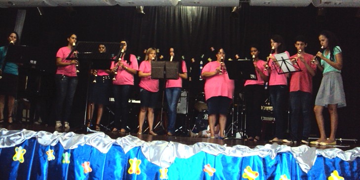 Escola de Música se apresenta no Encontro de Flautas em Ituiutaba