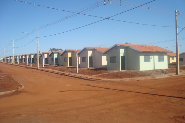 Queda no déficit habitacional em Capinópolis é comemorado