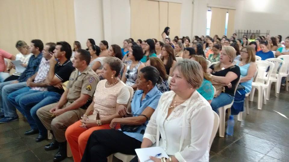 Realizada audiência pública do Plano Municipal de Educação em Capinópolis