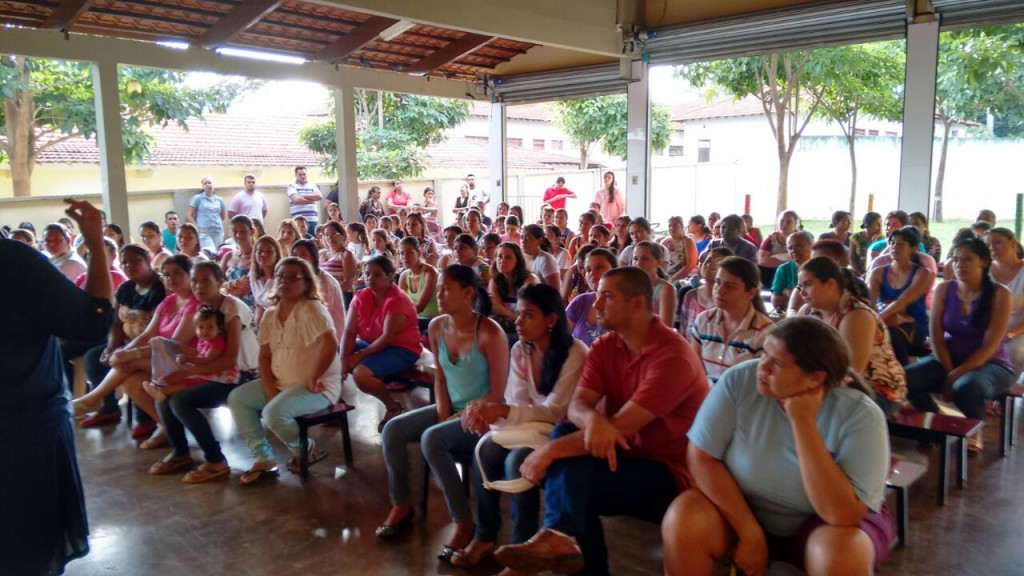 Reuniao Branca Neve realizada no dia 29 Abril 2015 para tratar do assunto