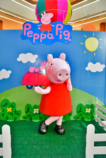 Personagens oficiais de Peppa Pig e George desembarcam no Center Shopping Uberlândia nesta quinta-feira (3) 