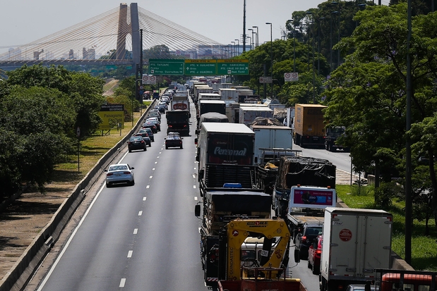 O objetivo do governo é tentar evitar que a greve acirre os ânimos no País / FolhaPress