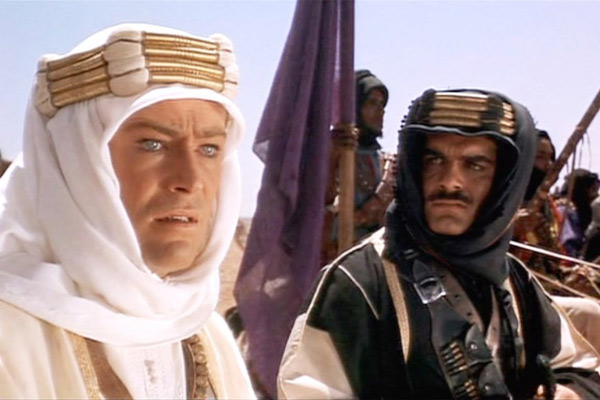 As atuações dos atores Peter O’Toole (1932-2013) e Omar Sharif (1932-2015) em “Lawrence da Arábia” renderam prêmios e marcaram a história do cinema (Foto: Divulgação)