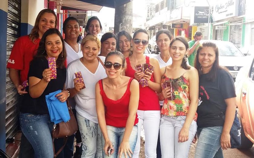 Equipe da Secretaria de Saúde durante Blitz na Rua 102