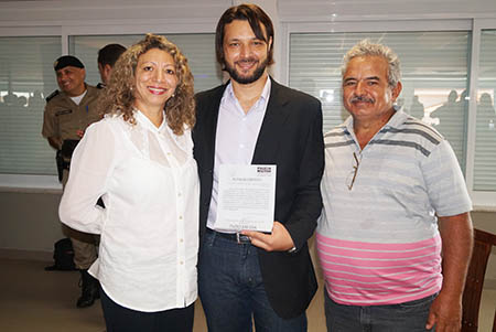 (Esq) Marina Braga, Paulo Braga e Divino Oliveira / Foto: Lívia Reis