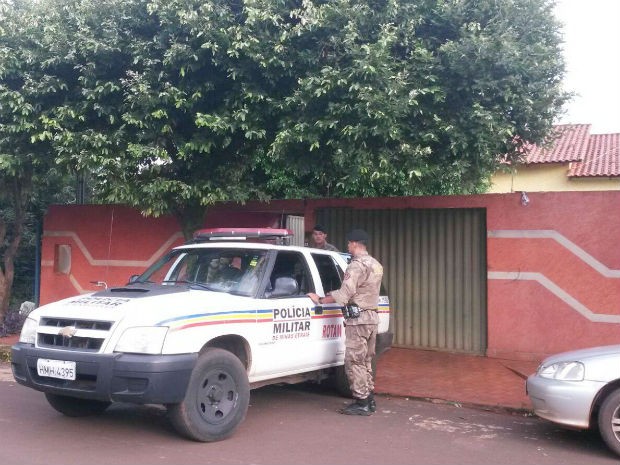 Operação é realizada nesta terça-feira (19), em Centralina (Foto: Leandro Moreira/G1)