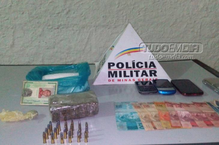Homem de 31 anos é preso com maconha e munições de arma de fogo em Ituiutaba