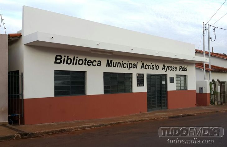 Executivo atende a indicação do vereador Caetano e conclui reforma de biblioteca pública em Capinópolis