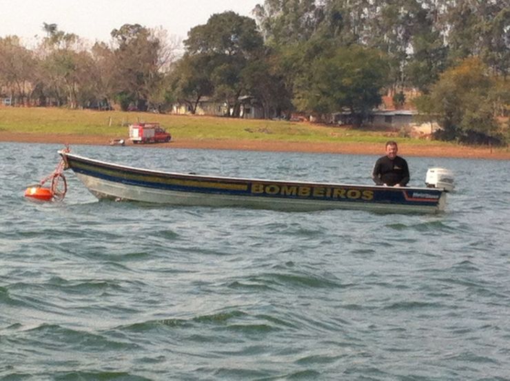 Pescador desaparecido em represa em Santa Vitória ainda não foi encontrado