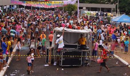  Capinópolis terá festividades de carnaval na Praça João Moreira de Souza