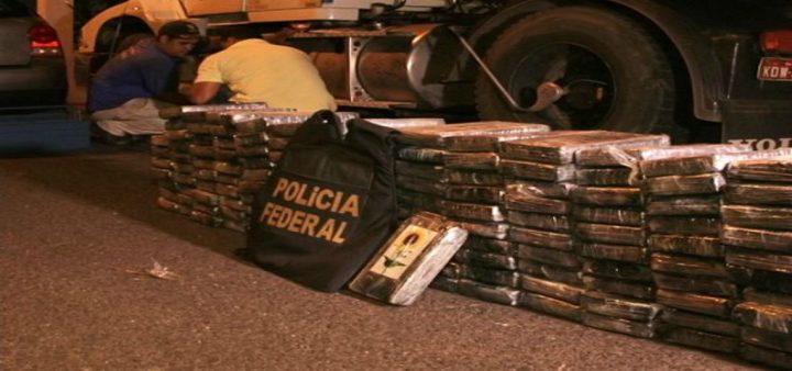  170 quilos de cocaína são apreendidos dentro de carreta com reciclagem próximo a Monte Alegre