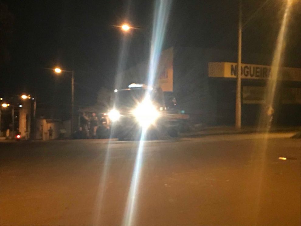 Homem é preso após fugir de abordagem e bater veículo em Ituiutaba