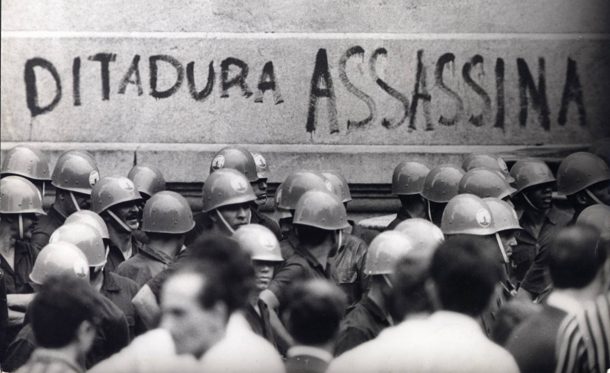 Cúpula do Governo Militar autorizou execuções de brasileiros, relata documento da CIA