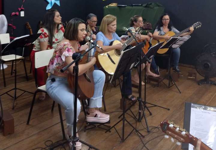 Escola de Música realiza recital de violão em Capinópolis
