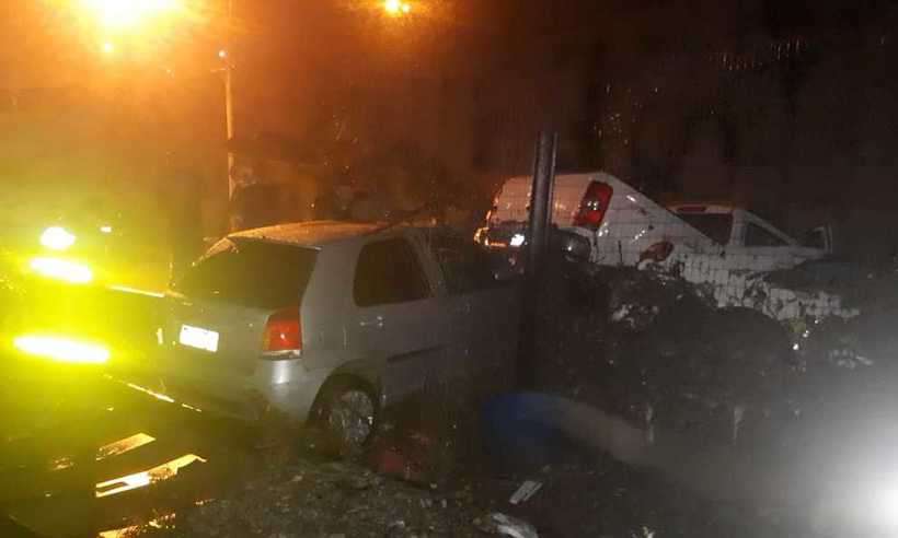 Chuva forte – Mulher e criança morrem afogadas dentro de carro em Belo Horizonte