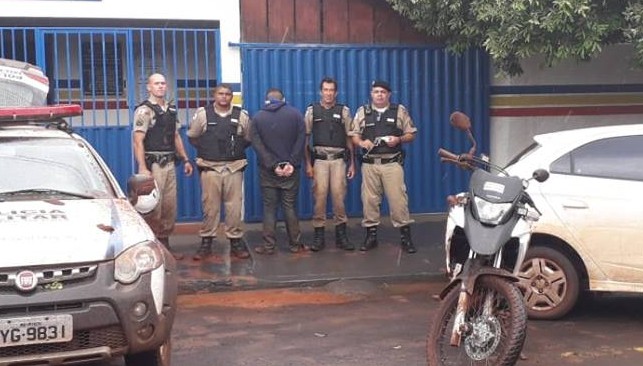 Polícia Militar de Ipiaçu recupera veículo furtado