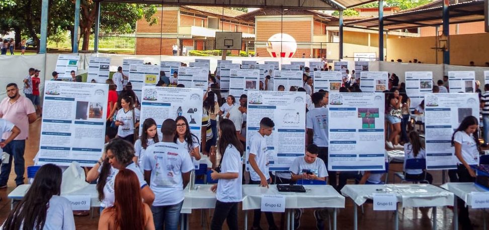 A primeira Feira de Ciências deve abrir caminho para novas edições