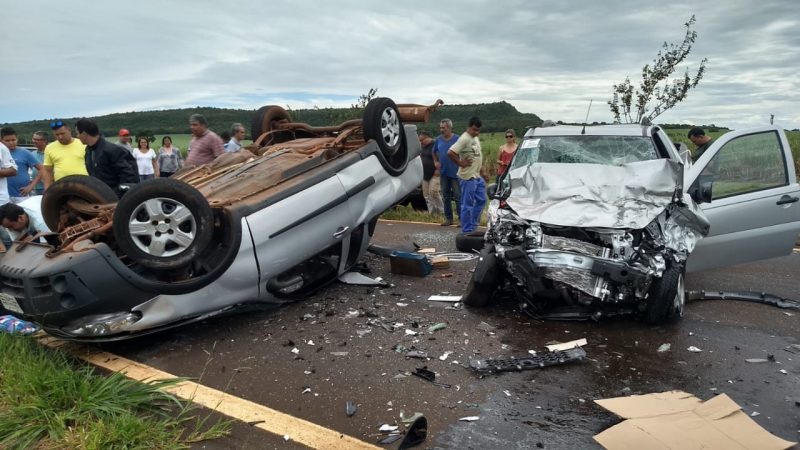 Jovens morrem em acidente na MGC-154, entre Capinópolis e Ituiutaba