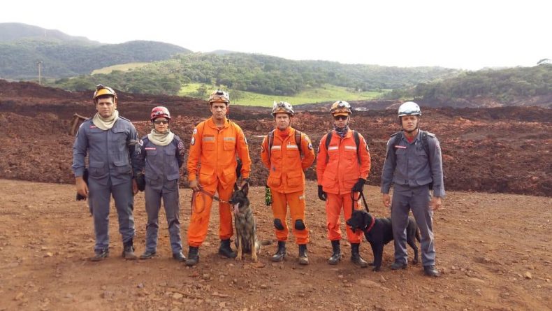 Equipes do Triângulo Mineiro seguiram para Brumadinho — Foto: Corpo de Bombeiros/Divulgação