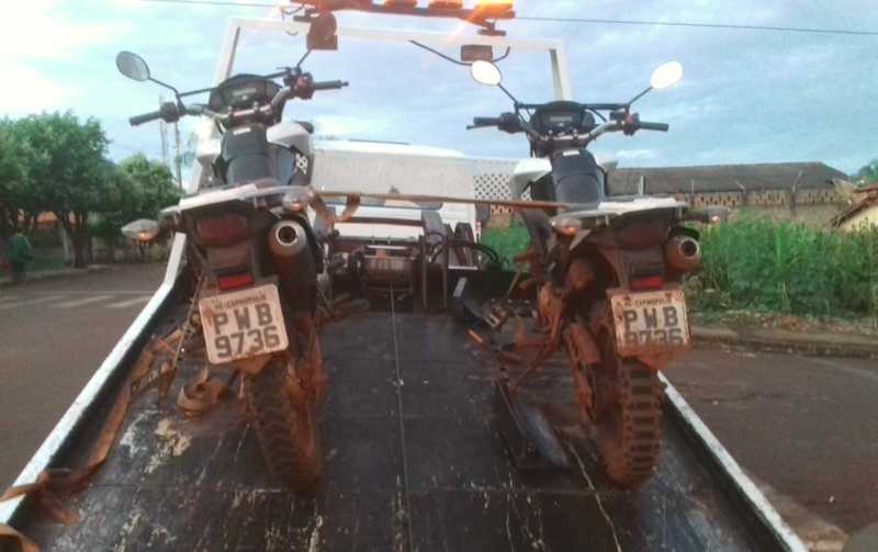 Motos clonadas foram apreendidas em Capinópolis (Foto: PMMG/Divulgação)
