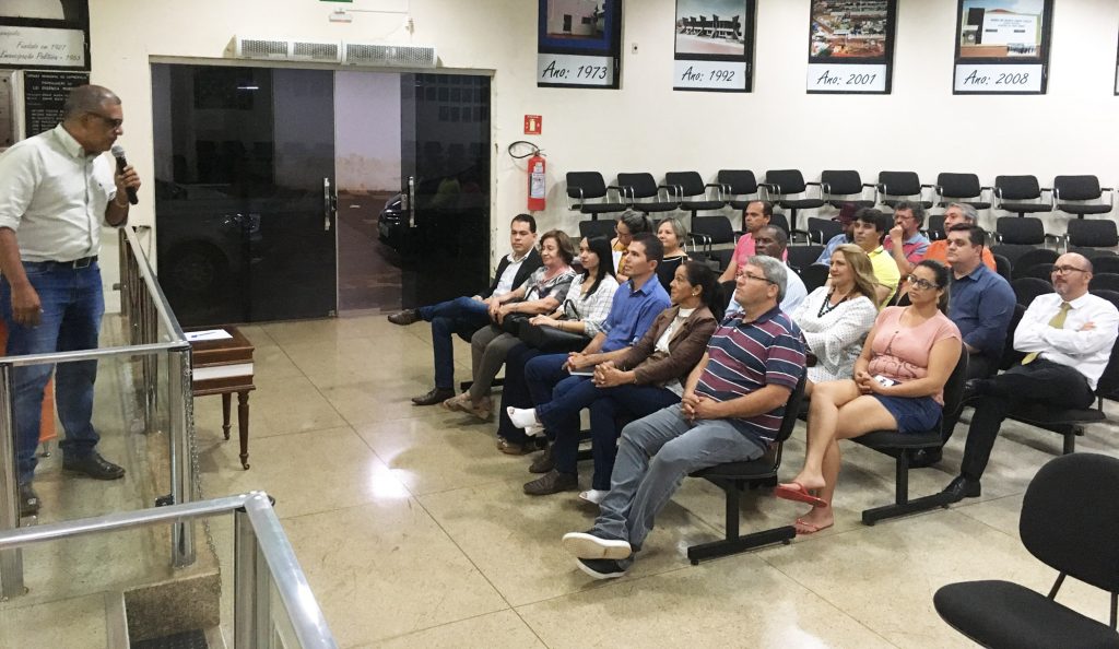 Momento da realização da audiência pública (Foto: Divulgação)