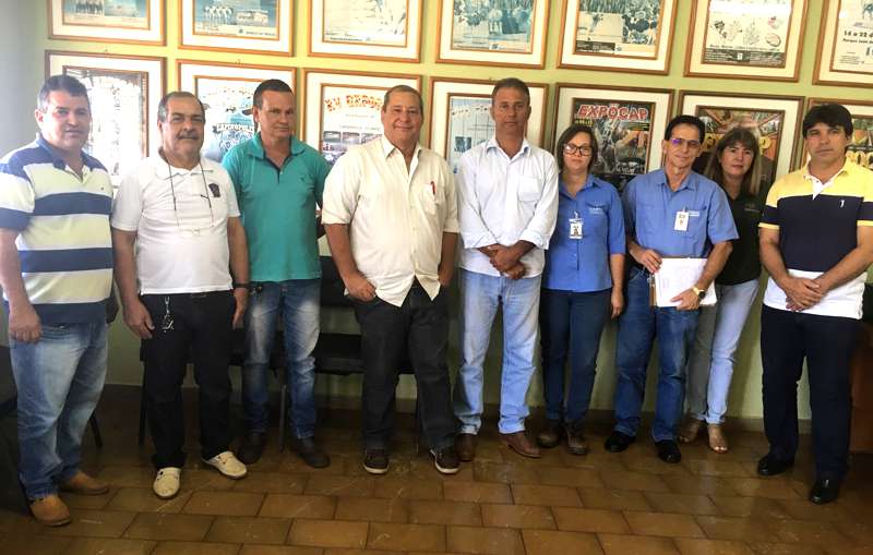 Reunião do'Colmeia' (Foto/Divulgação)