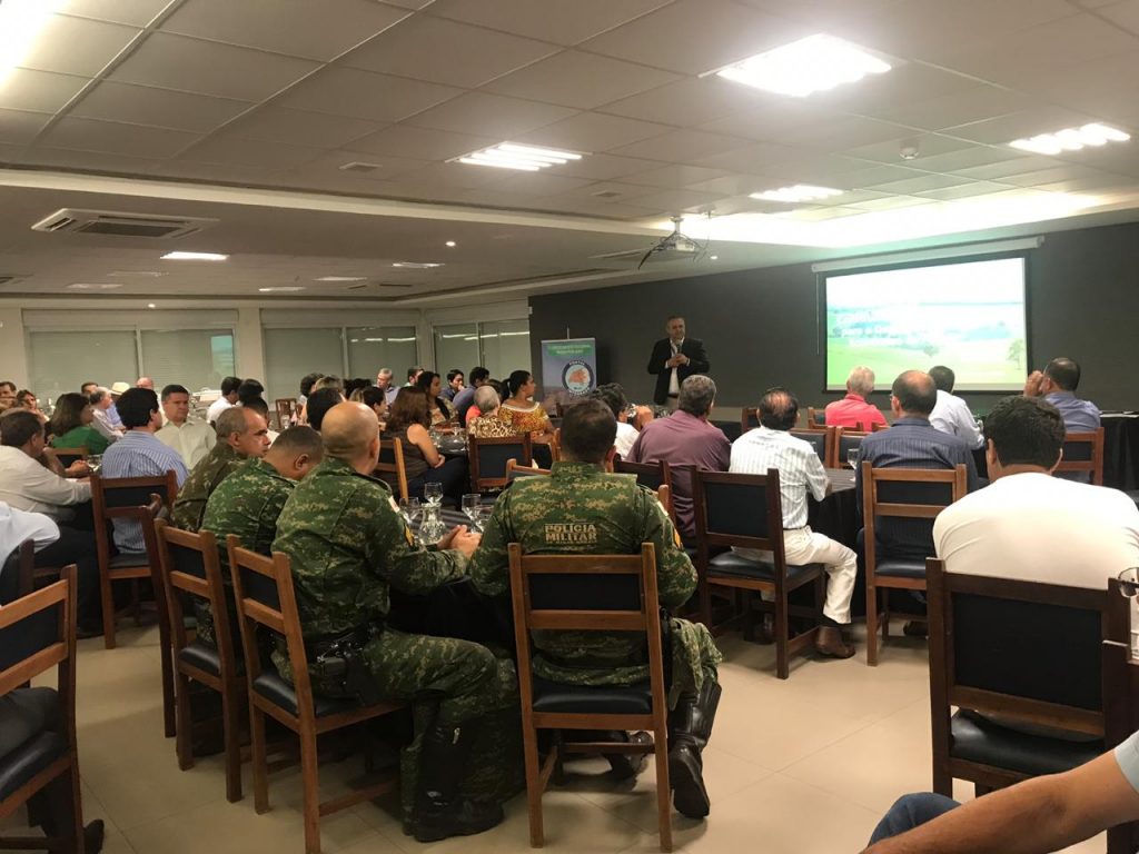 O lançamento do programa também contou com a presença de autoridades, forças e segurança, empresários e entidades de toda a região.