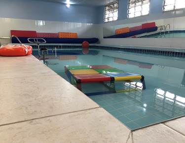 AACD Uberlândia reinaugura piscina para atividades de fisioterapia aquática