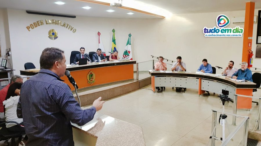 Sessão ordinária da Câmara Municipal de Capinópolis (Foto: Paulo Braga)