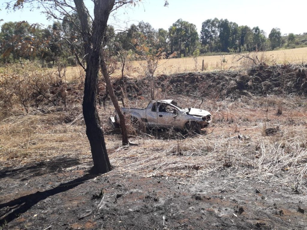 Capotamento ocorreu nas proximidades do km 495 (Foto: PRF)