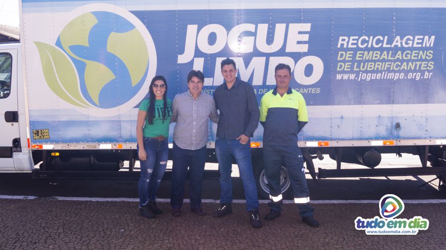 Capinópolis recebe projeto de recolhimento de embalagens de lubrificantes