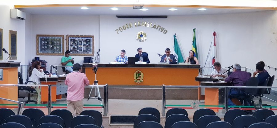 Sessão Ordinária da Câmara Municipal de Capinópolis durante segunda-feira (09) / Foto: Gabriel Braga
