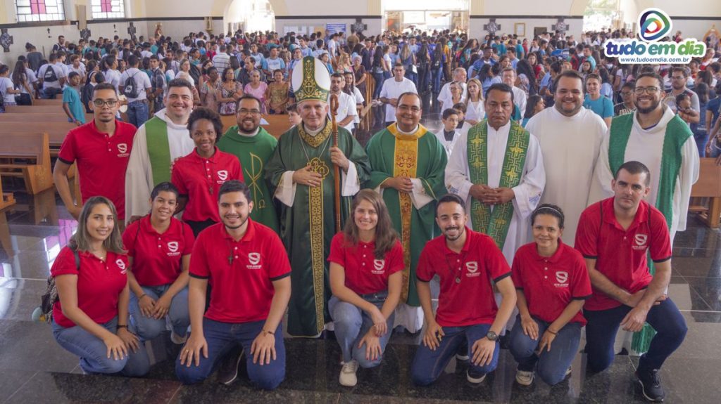 Religiosos e organizadores do DNJ (Foto: Paulo Braga / Tudo Em Dia)