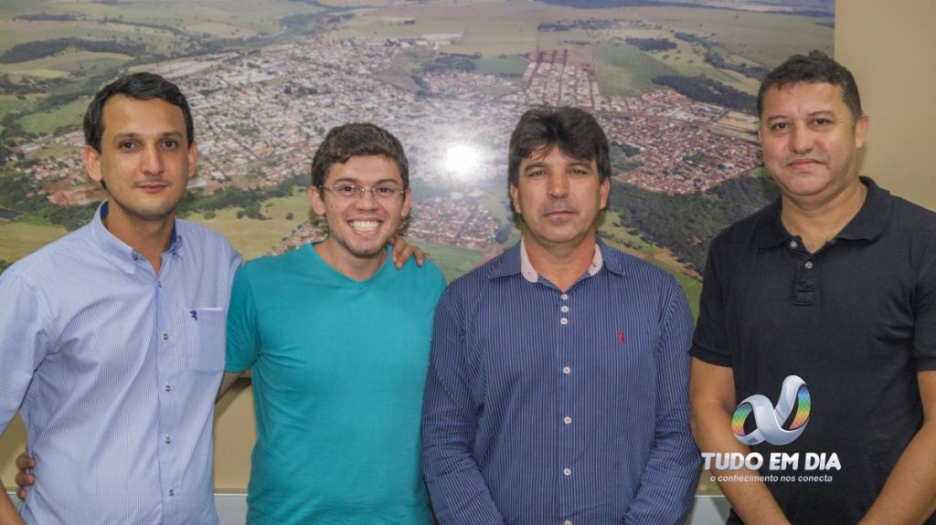 (Esq) Luciano Belchior, Daniel França, Cleidimar Zanotto e Caetano Neto da Luz (Foto: Paulo Braga)