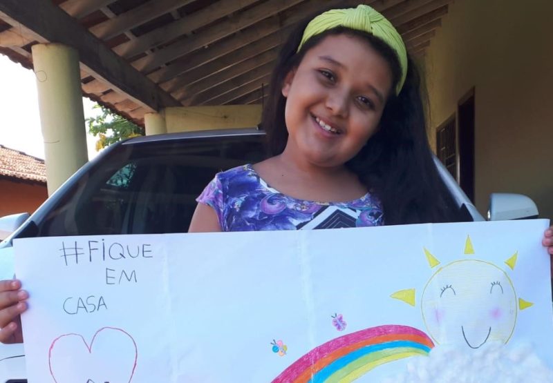  De casa, alunos do CCAA de Capinópolis se unem para enviar mensagem de esperança