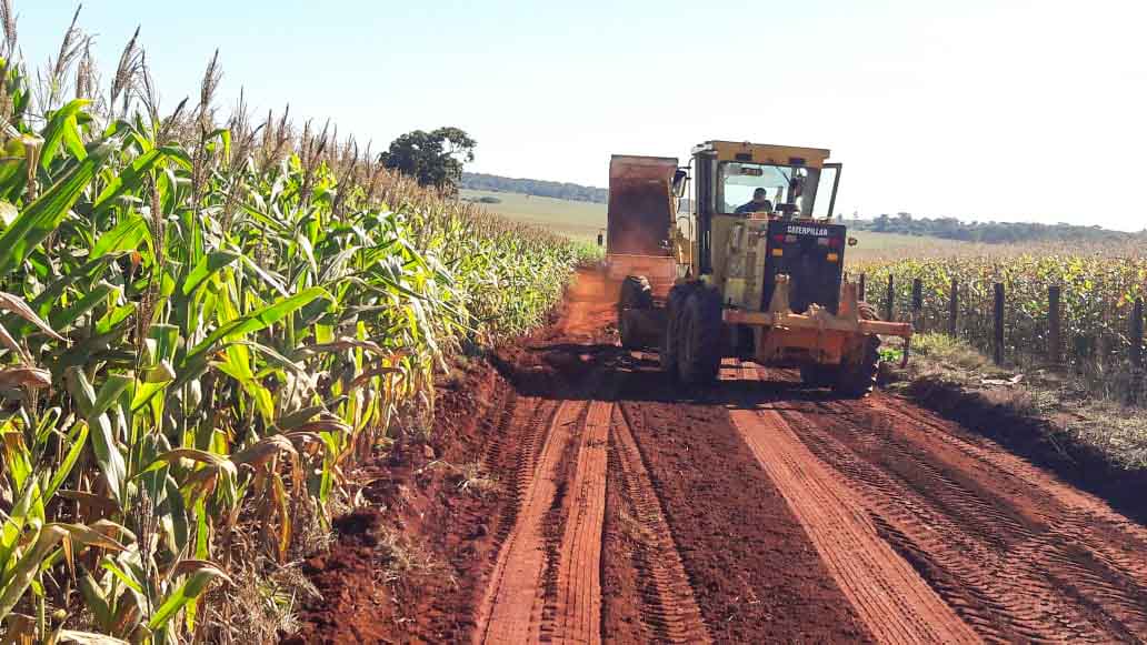 Obras na estrada rural na região da 'Baixada' | Foto: Divulgação