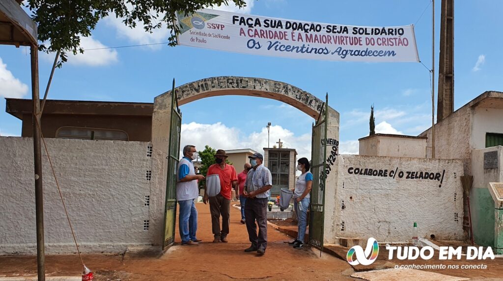 Dia de Finados em Capinópolis | Foto: Paulo Braga