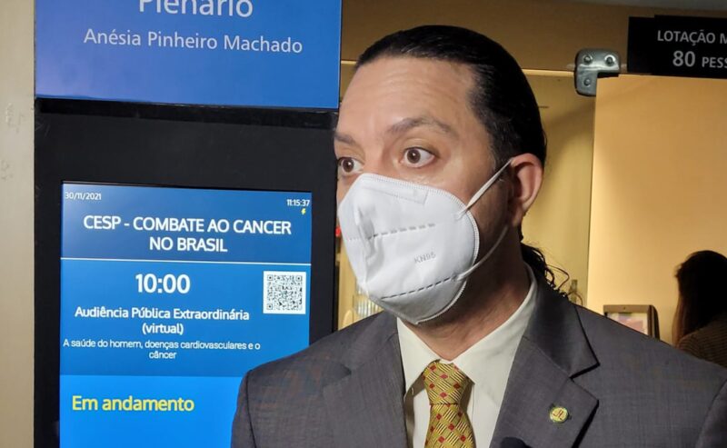  Dep. Weliton Prado critica defasagem do tratamento no SUS contra o câncer de próstata