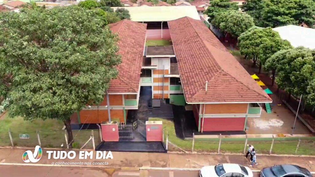 Imagem aérea da Escola Municipal Tancredo de Almeida Neves | Foto: Paulo Braga/Tudo Em Dia