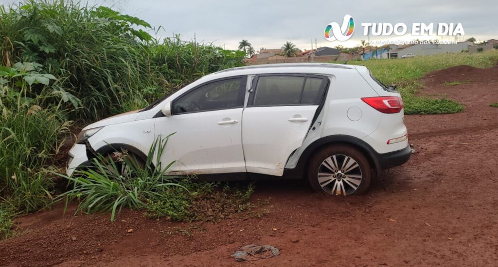 Veículo roubado em Monte Alegre | Foto: PMMG