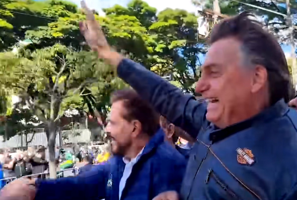 Dinheiro público: Bolsonaro gasta mais de R$1 milhão com segurança durante motociata