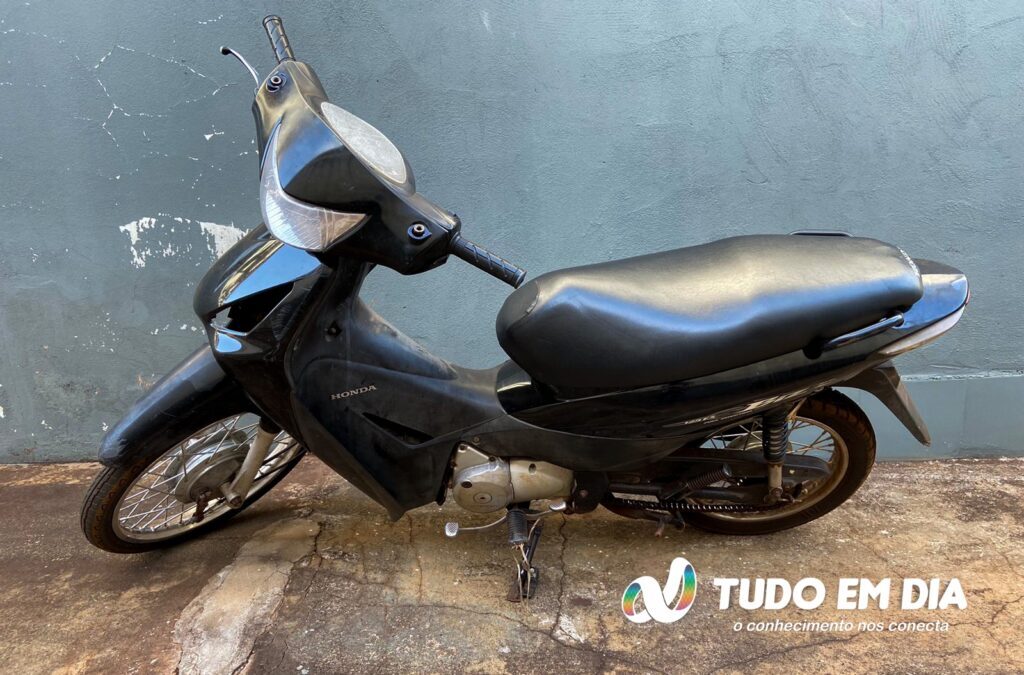 Motoneta Honda Biz foi recuperada no Recanto das Acácias | Foto: PCMG