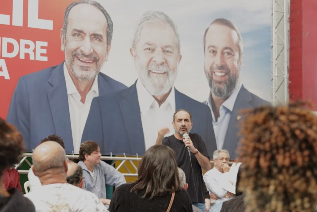 Durante discurso, Bolsonaro, presidente da República, foi chamado de genocida pelo pré-candidato ao governo de Minas, Alexandre Kalil | Foto: Rodrigo Lima/PSD/Divulgação