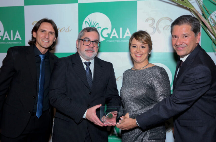 (esq) Bruce Ami, Antônio Maranhão, Lívia Reis e Guilherme Barreto, na celebração de 30 anos da Gaia Consultoria