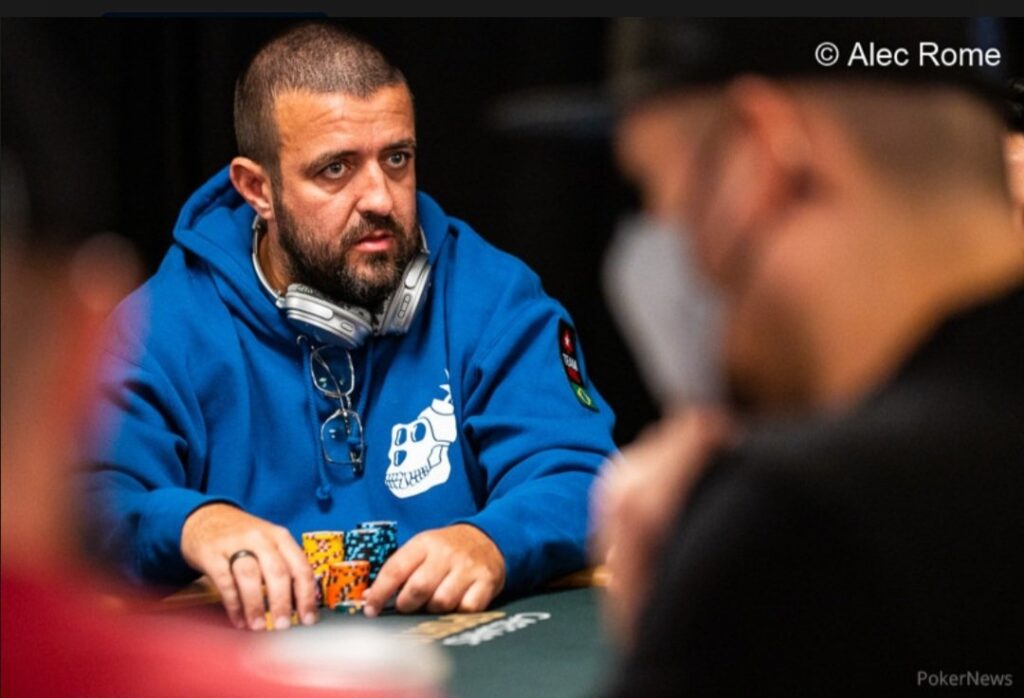 André Akkari celebra o crescimento do poker no Brasil | Foto: Reprodução