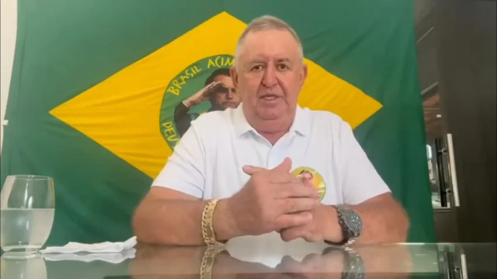 Empresário manda funcionárias colocarem ‘celular no sutiã’ para comprovarem voto em Bolsonaro (Reprodução/Redes Sociais)