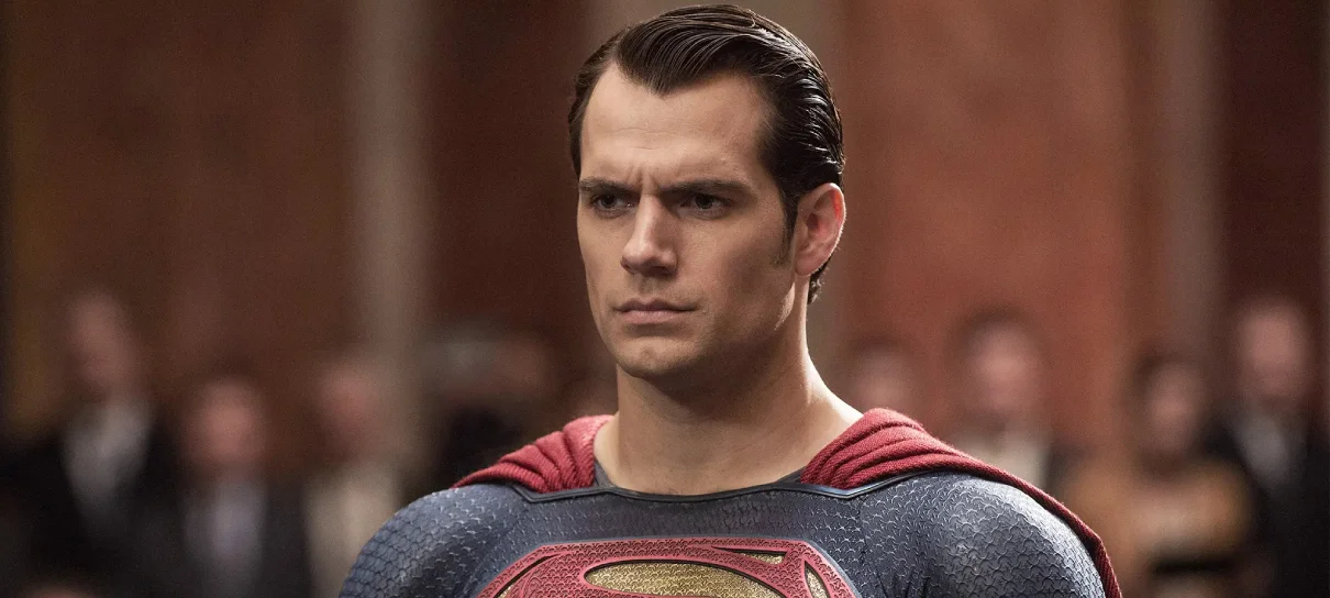 Henry Cavill anuncia que não será mais o Superman do DCU
