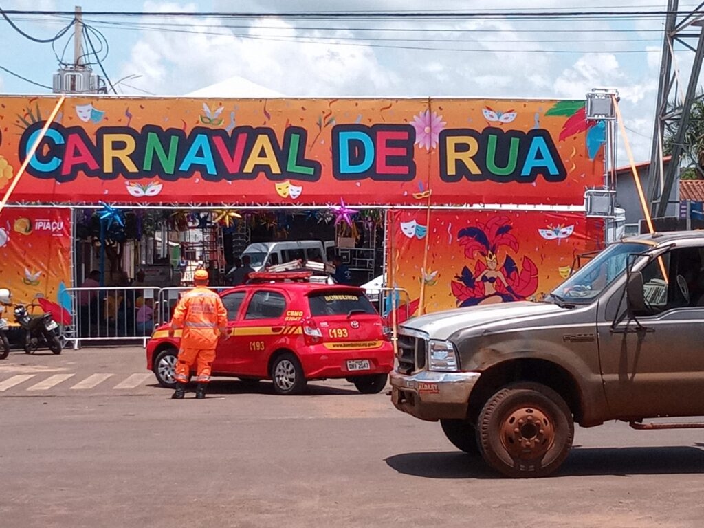 Vistoria foi realizada em várias cidades da região do Pontal do Triângulo Mineiro — Foto: Bombeiros