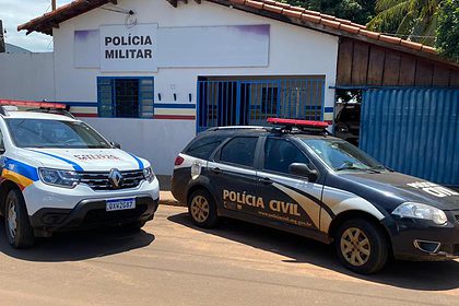 Suspeito de participação no assassinato de um homem de 48 anos em Ipiaçu foi preso durante ação conjunta da PMMG e da PCMG | Foto: PMMG