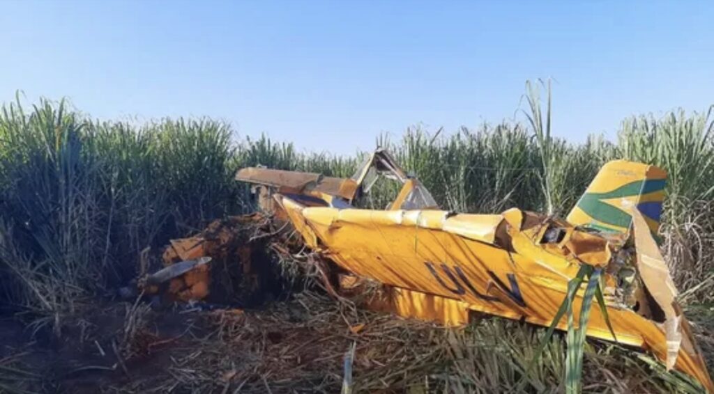 Aeronave caiu na zona rural de Uberaba